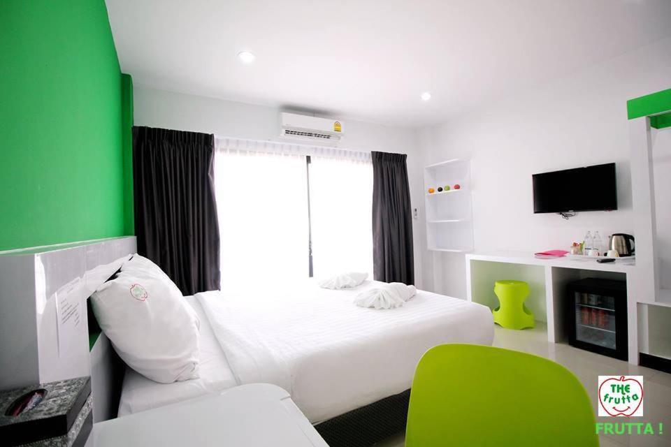 Hotel The Frutta Boutique Patong Exterior foto