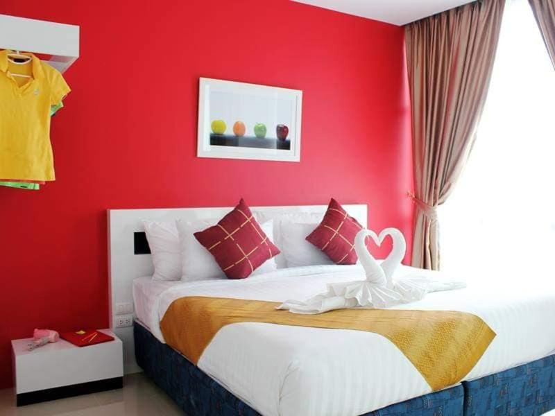 Hotel The Frutta Boutique Patong Exterior foto
