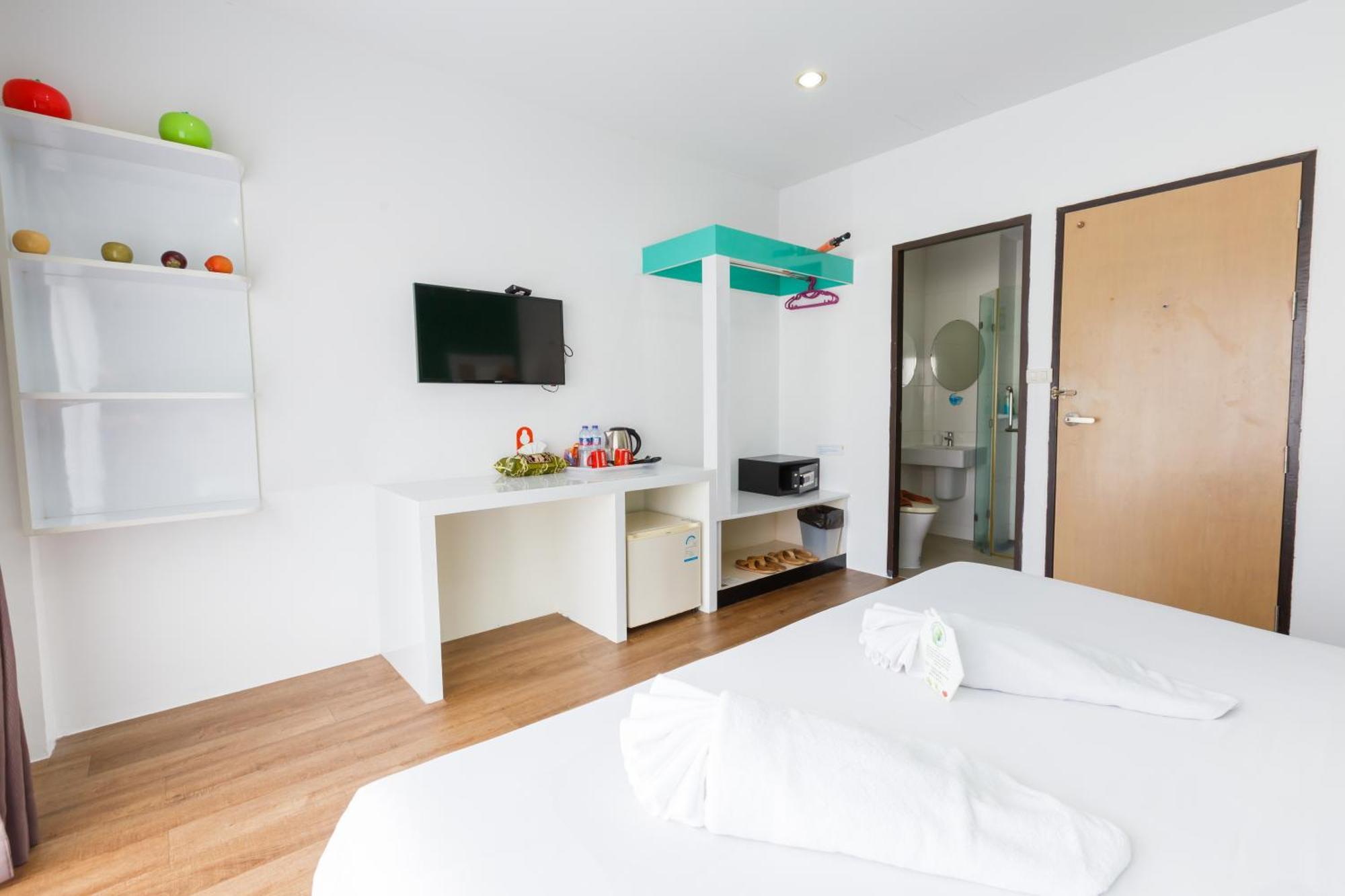 Hotel The Frutta Boutique Patong Exterior foto