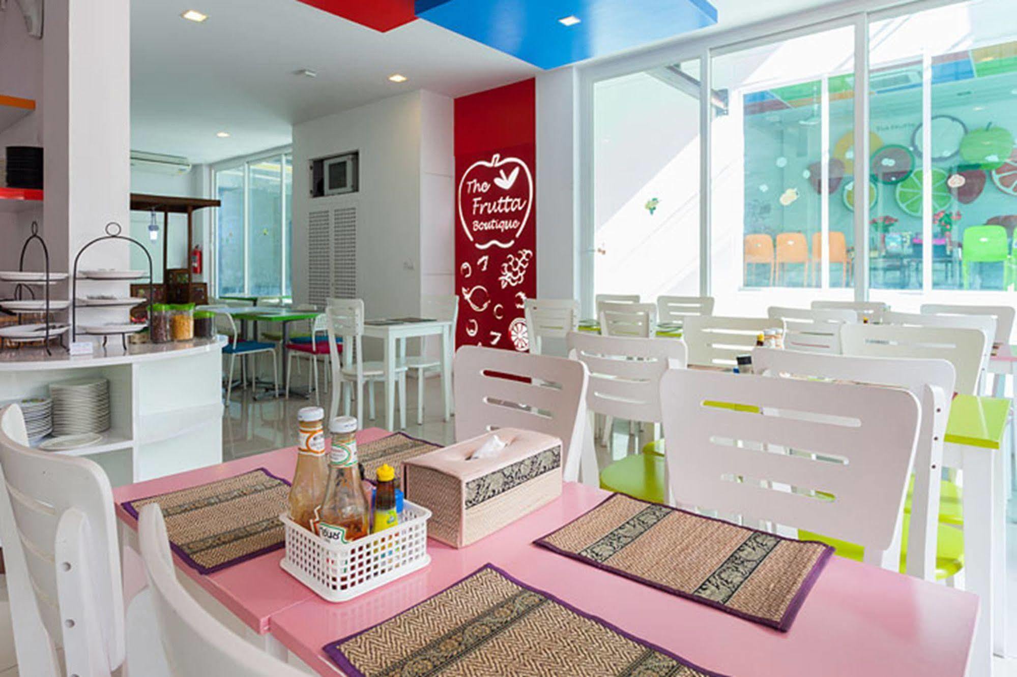 Hotel The Frutta Boutique Patong Exterior foto