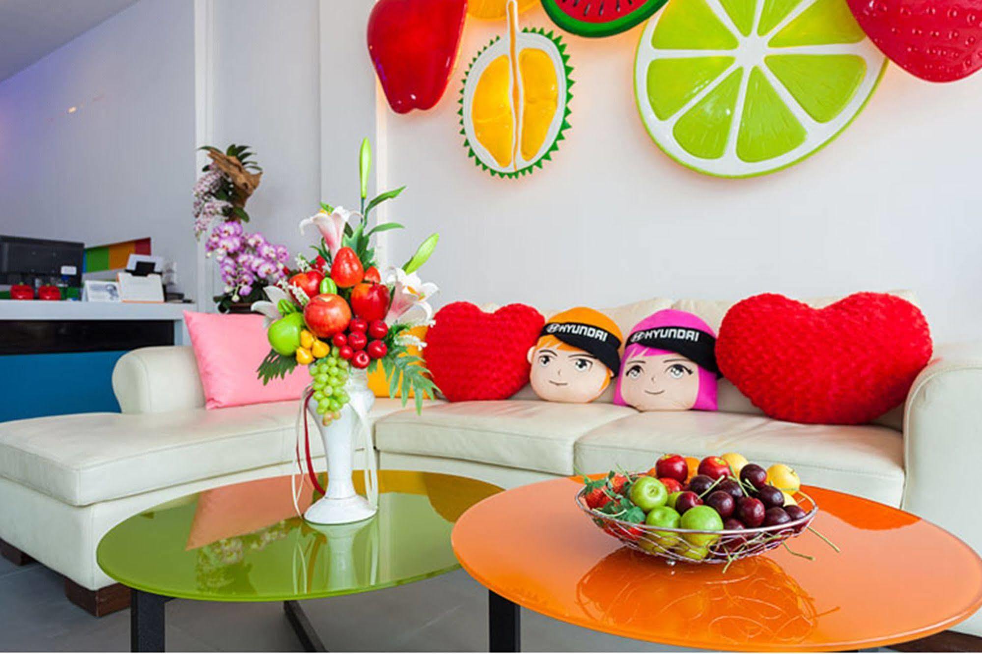 Hotel The Frutta Boutique Patong Exterior foto