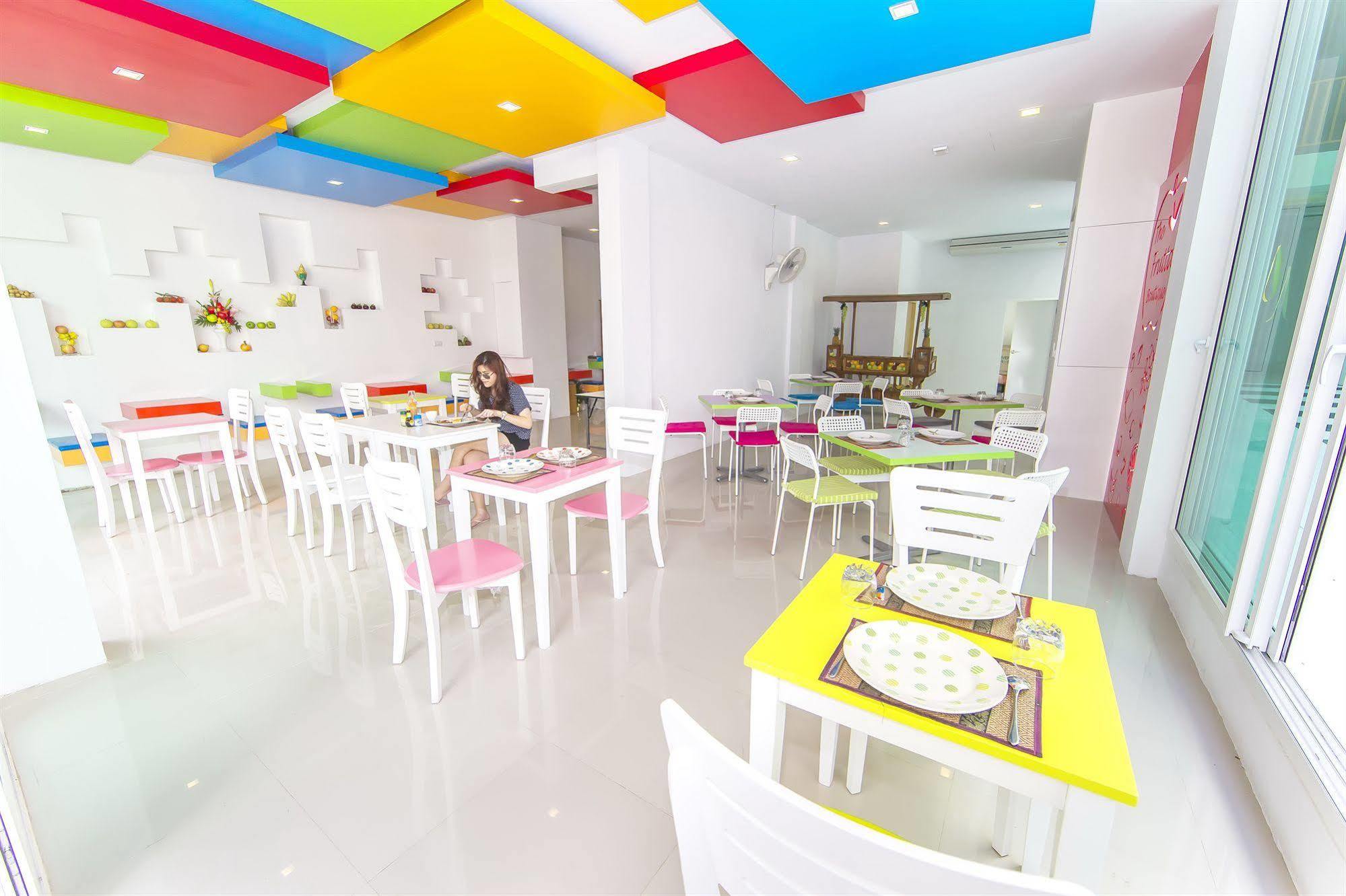 Hotel The Frutta Boutique Patong Exterior foto