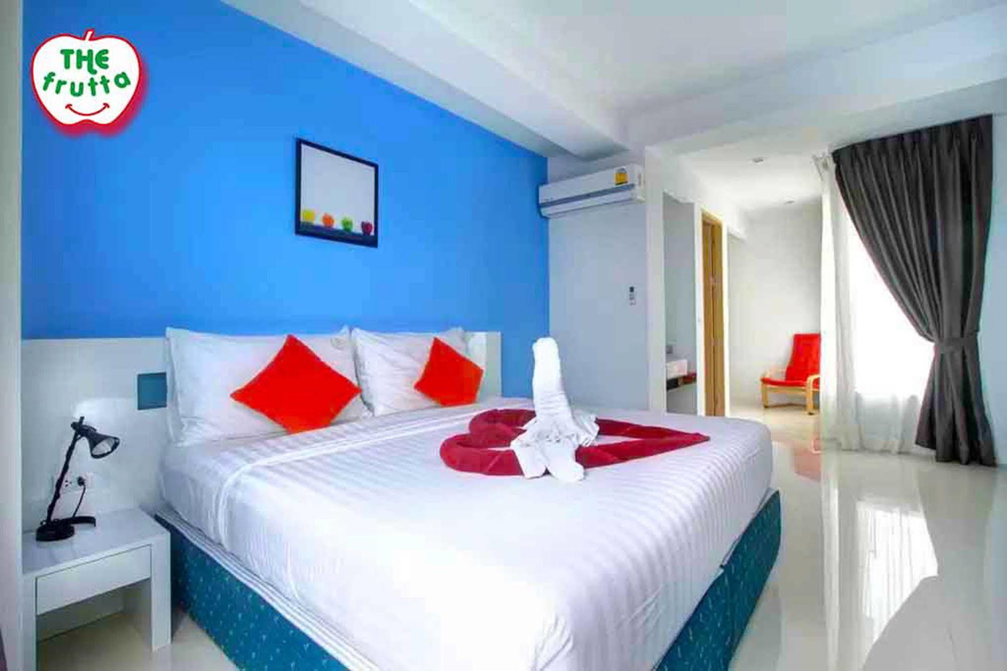 Hotel The Frutta Boutique Patong Exterior foto